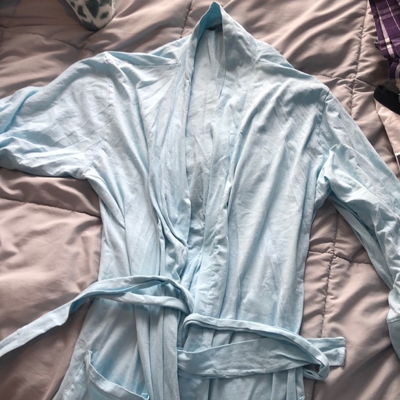 Lightweight blue robe - Picture 1 of 2